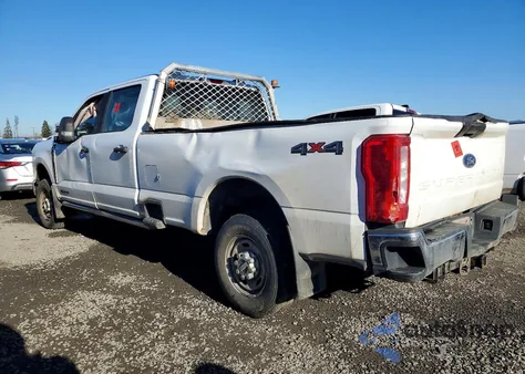 2023 Ford F250 Super Duty z USA, uszkodzony, nr VIN 1FT7W2BT5PEC13247